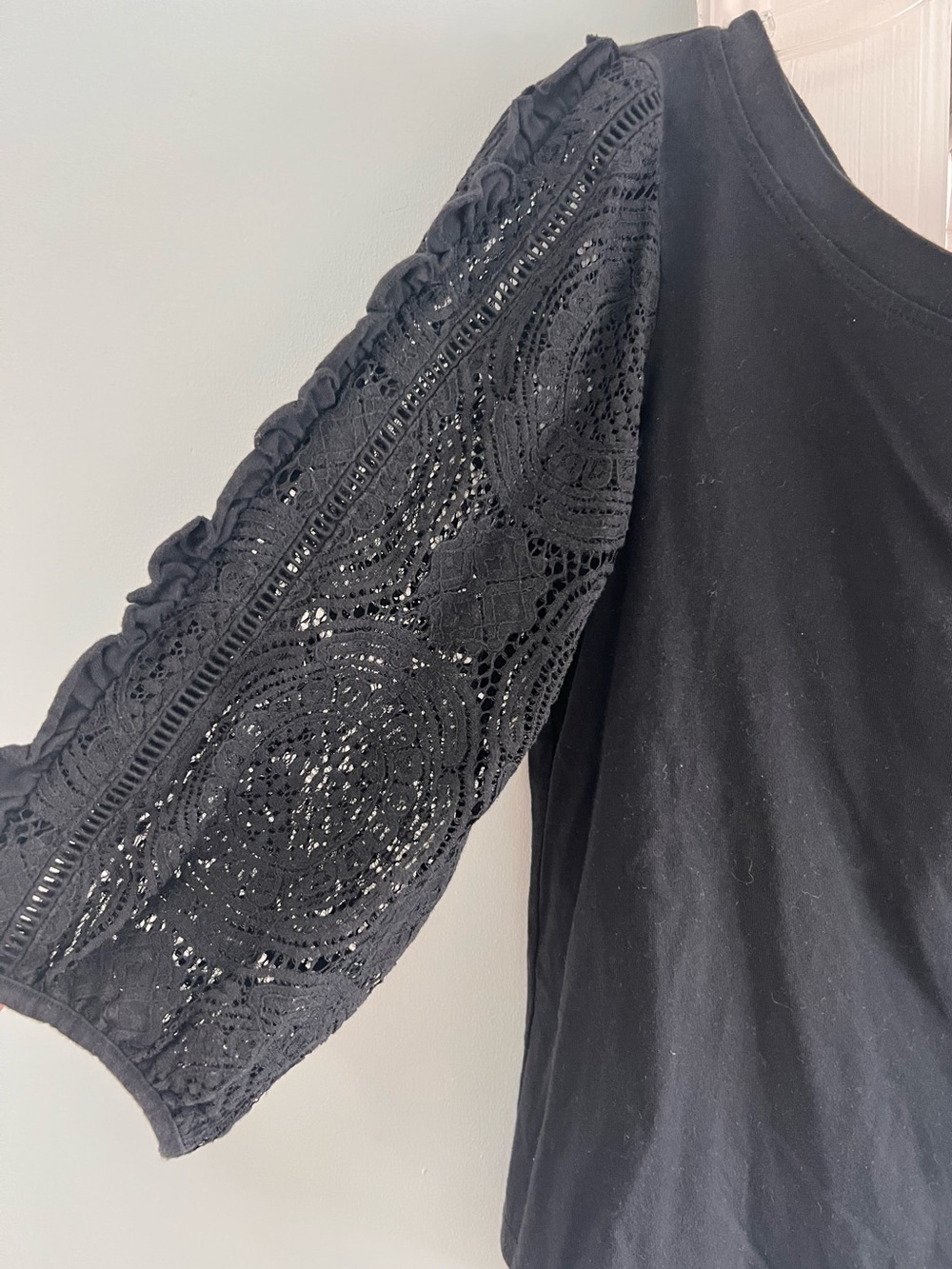 Anthropologie Black Lace Puff-Sleeve Tie-Back Top - Picture 2 of 3
